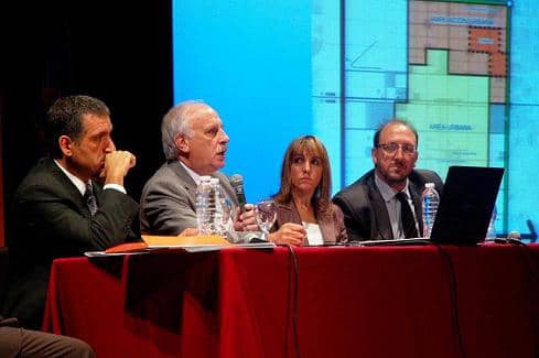 Feito y Carabelli disertaron sobre Ampliación Urbana