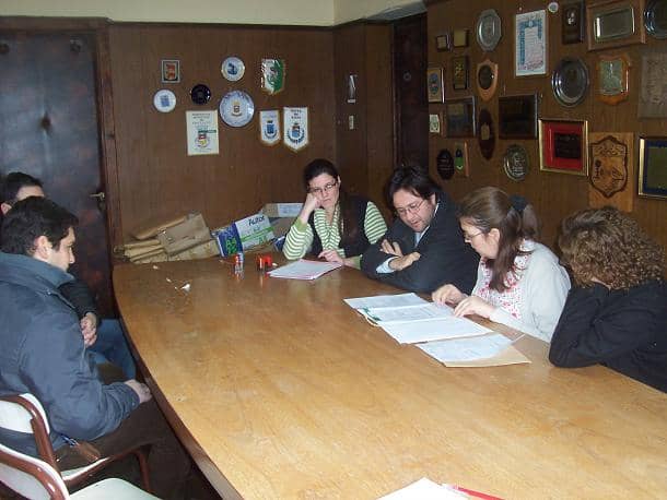 Apertura de sobres para la compra de un ascensor