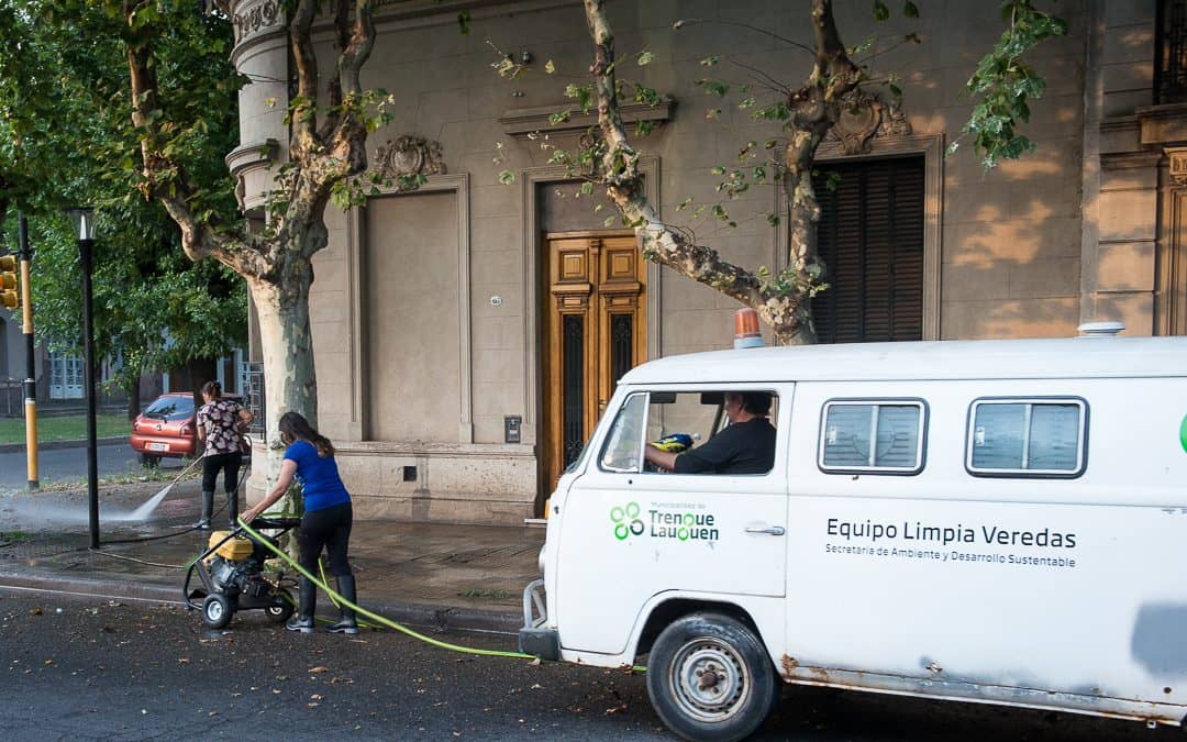 Nuevo equipo limpia veredas