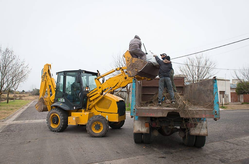 El sábado se realizó un operativo de limpieza en el barrio Aramendi