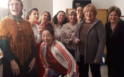 EL GRUPO DE TEATRO MARABUNTA LLEVÓ SUS “TRAPITOS AL SOL” HASTA LA CIUDAD DE AMÈRICA, A BENEFICIO DEL LIPOLCC