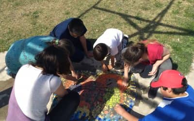 “MI ESCUELA EN MI CIUDAD”: SE COLOCARON LOS DOS PRIMEROS MURALES EN LA PLAZOLETA DEL BARRIO LA LONJA