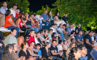 CARNAVAL EN BERUTI: UNA FIESTA DE MÚSICA, BAILE, ESPUMA, BURBUJAS Y ALEGRÍA EN UN VERDADERO ENCUENTRO COMUNITARIO
