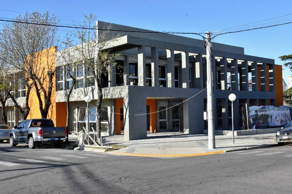 LA OBRA DE LA NUEVA GUARDIA DEL HOSPITAL MUNICIPAL DR. ORELLANA ENTRÓ EN LA ETAPA FINAL DE TERMINACIÓN