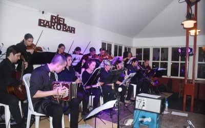 LA ORQUESTA DE TANGO MUNICIPAL CONQUISTÓ LAS VÍAS CON UN REPERTORIO DE 18 OBRAS Y UN AUDITORIO COMPLETO