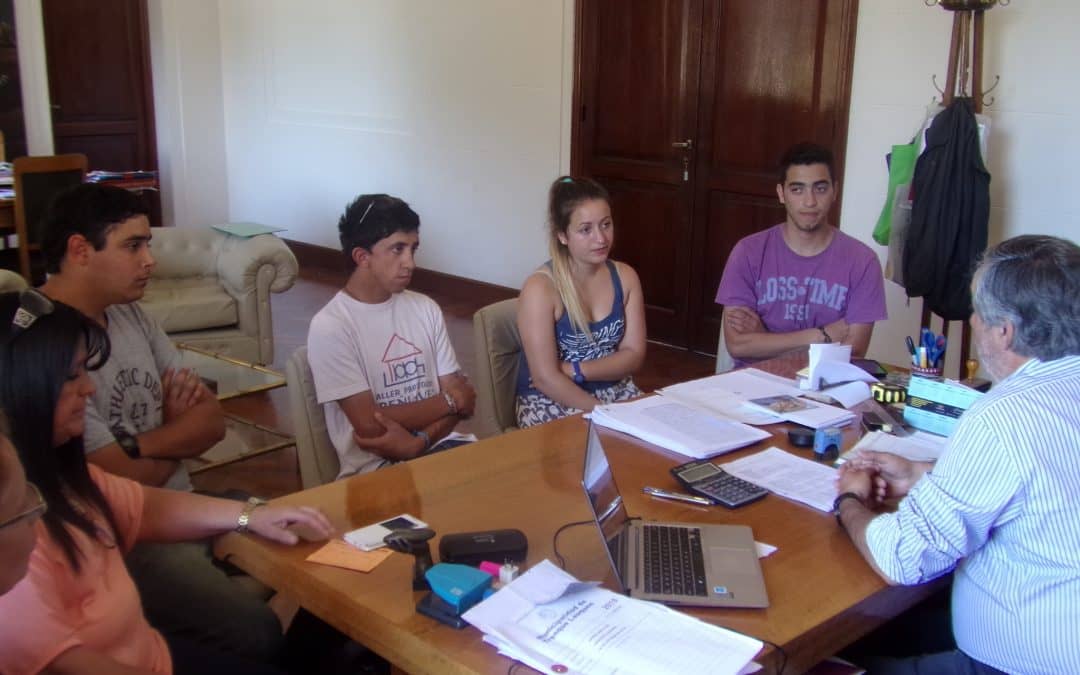 Fernández se reunió con operarios del Estacionamiento Medido