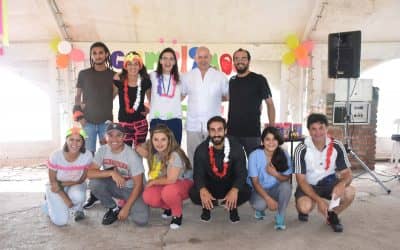 A PESAR DEL MAL TIEMPO, EL PRIMER TURNO DE LA COLONIA DE ADULTOS MAYORES ARRANCO HOY CON ALEGRIA Y COLOR