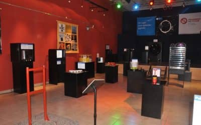 Abrió la muestra «Prohibido no tocar»