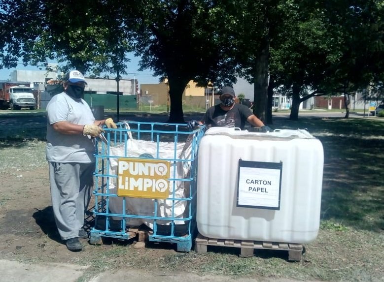 SE REINSTALÓ EL PUNTO LIMPIO DE BARRIO PARQUE-EVITA CENTENARIO QUE HABÍA SIDO INCENDIADO INTENCIONALMENTE