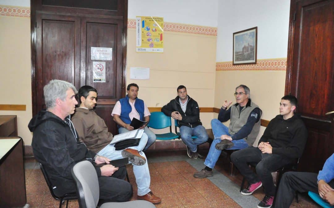 Inscriben para capacitaciones en Boxeo