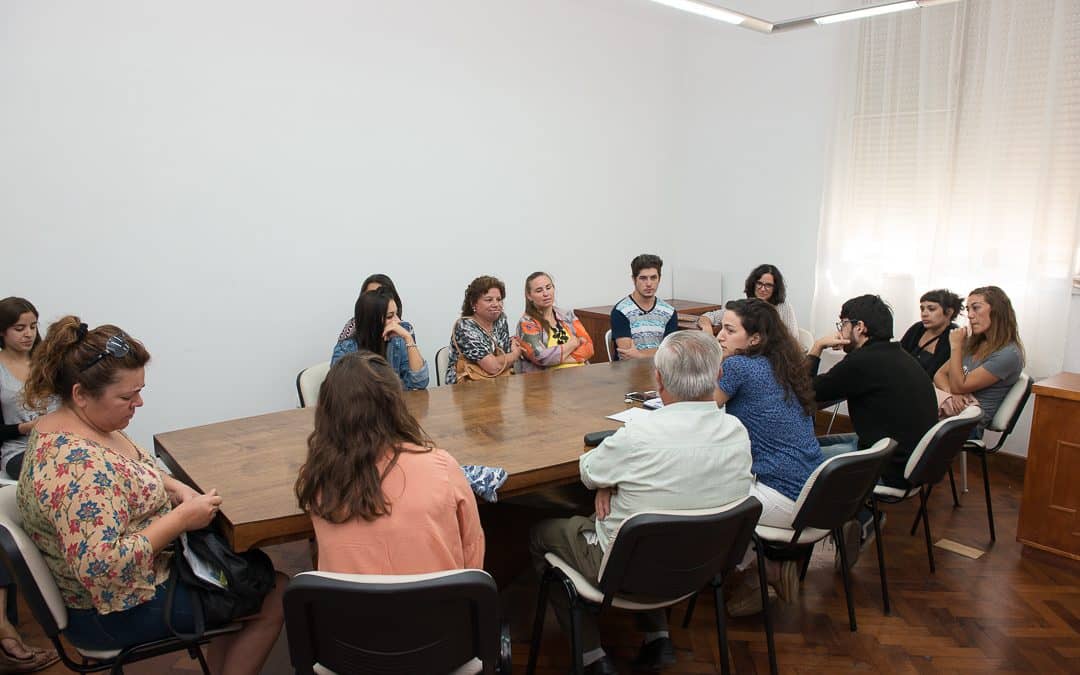 Se realizó una reunión con los beneficiarios de los créditos universitarios