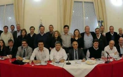 REUNIONES DE FERNANDEZ CON EL VICEGOBERNADOR Y EN INFRAESTRUCTURA POR LOS BARRIOS INDIO TROMPA Y ESPERANZA