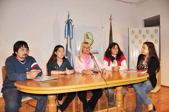 Reunión con abuelos del Turismo Social