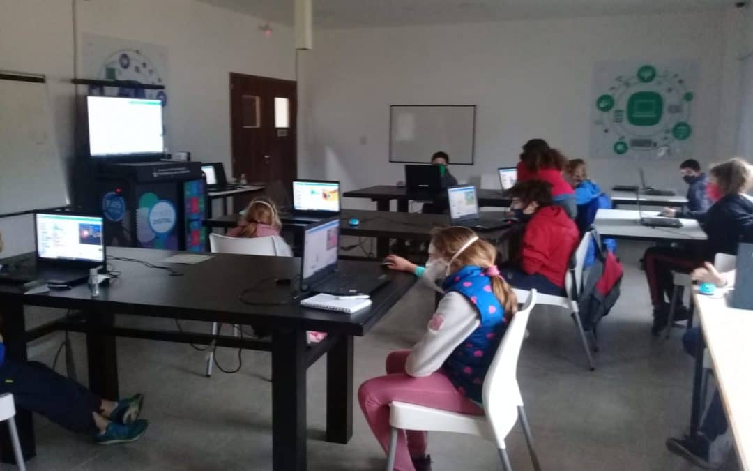 COMENZÓ EL TALLER DE SCRATCH PARA CHICAS Y CHICOS EN EL POLO CIENTÍFICO TECNOLÓGICO RESPETANDO UN PROTOCOLO SANITARIO