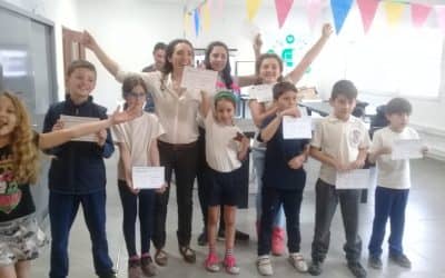 SCRATCH DAY EN EL POLO CIENTÍFICO TECNOLÓGICO: UNOS 15 CHICOS RECIBIERON SU DIPLOMA TRAS HABER TERMINADO EL TALLER