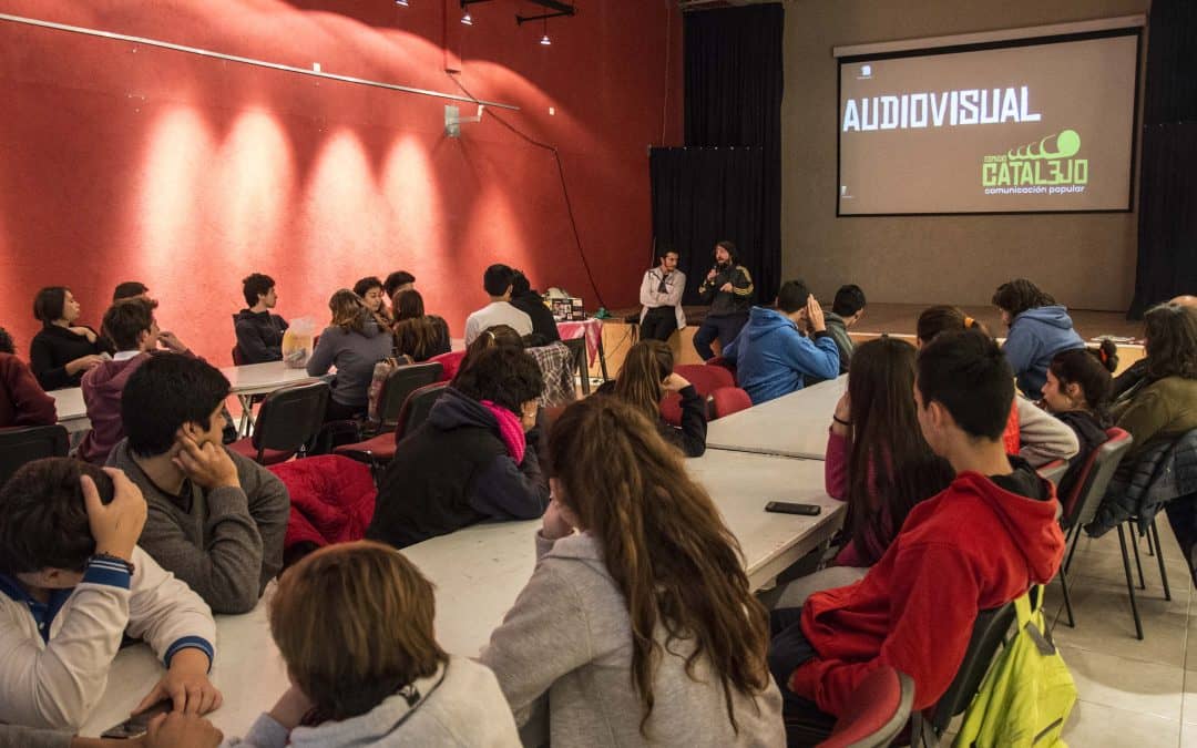Taller de Audiovisual para participantes de «Un mural en mi escuela»
