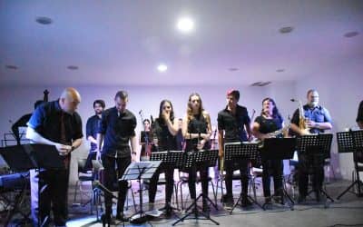 LA NOCHE DEL DOMINGO VIBRÓ AL COMPÁS DE LA ORQUESTA DE TANGO EN LA ESCUELA MUNICIPAL DE MÚSICA