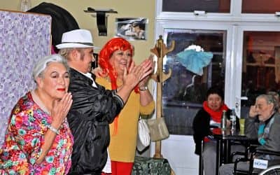 LOS DERECHOS DE LOS ADULTOS MAYORES, EN UN CONCURSO DE OBRAS TEATRALES CORTAS QUE SUBEN AL ESCENARIO DEL CENTRO CIVICO