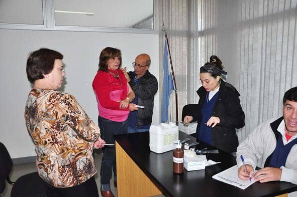 Campaña de vacunación contra la hepatitis B