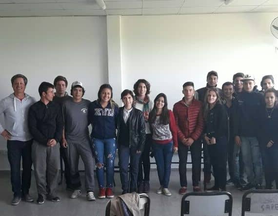 La Oficina de Empleo visitó el CEPT Nº 11 de Martín Fierro