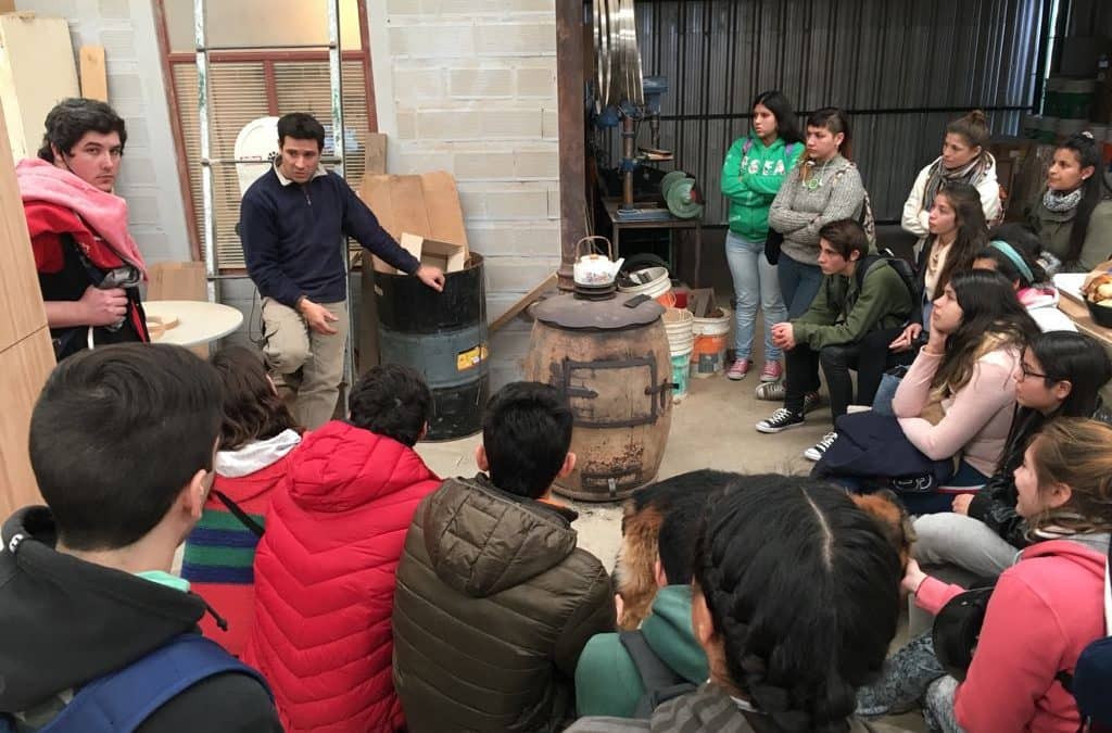 Los alumnos del Curso de Introducción al Trabajo visitan empresas locales