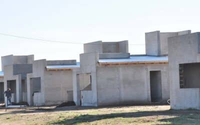 Vecinos excluídos por el Procrear se inscribieron en las viviendas municipales