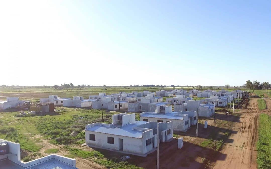 Convocan a beneficiarios del plan de 70 viviendas de círculo cerrado (2014)