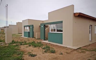 El Municipio pinta las viviendas del círculo de Policías