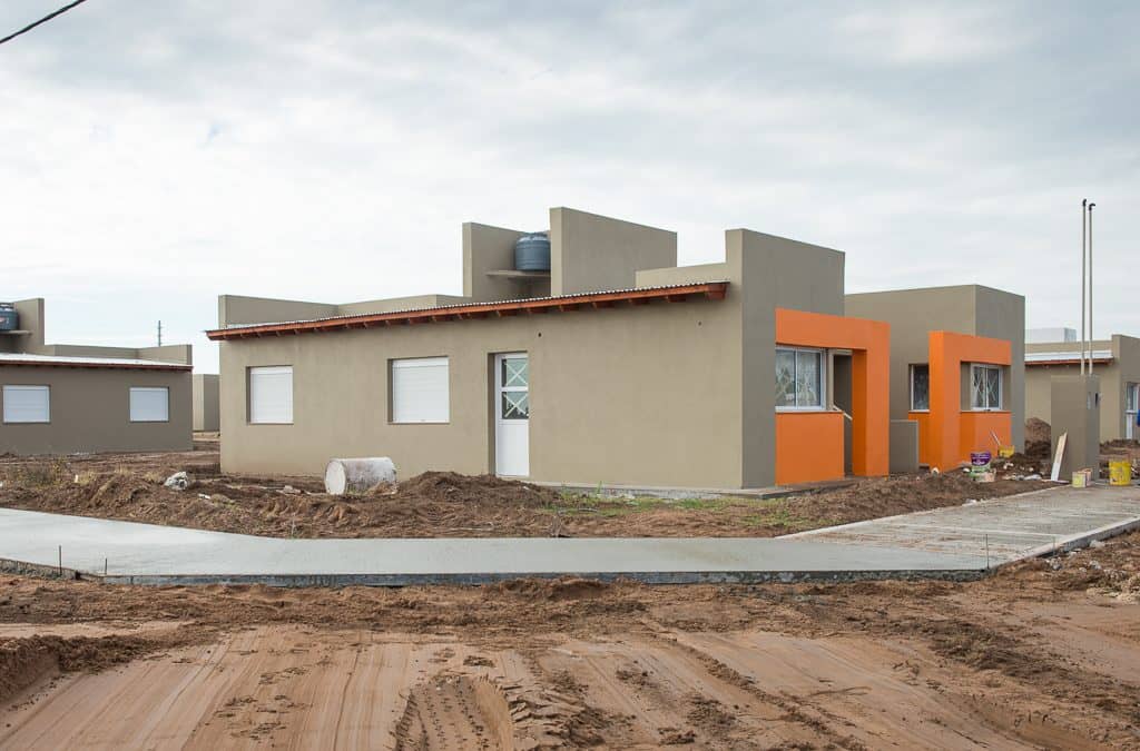 El Municipio y el Ministro Ritondo entregarán 22 viviendas a policías