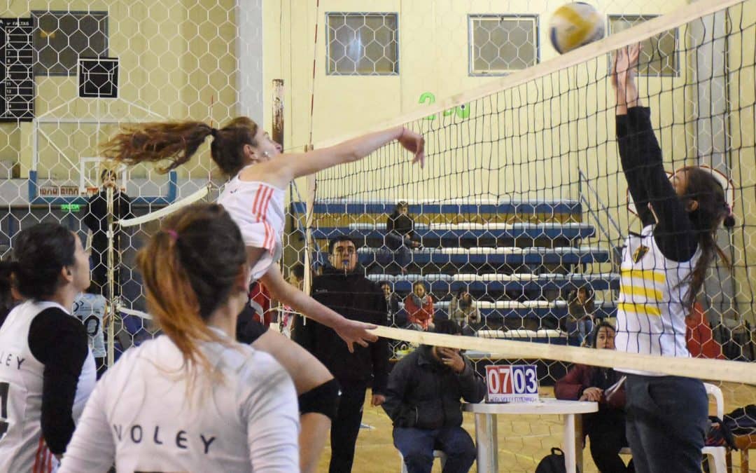 Se realizó una nueva fecha del voley femenino