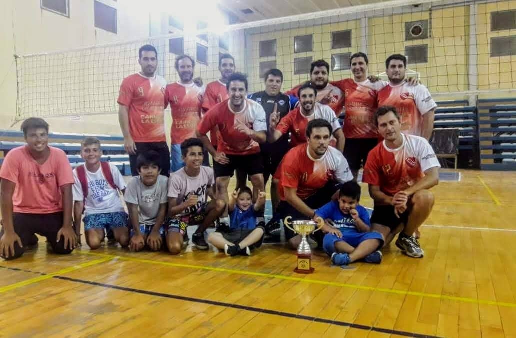 LA GLORIA FBC SE CONSAGRÓ CAMPEON DEL AÑO EN VOLEIBOL MASCULINO