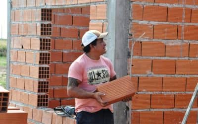 Continúa la construcción de 127 viviendas en el distrito