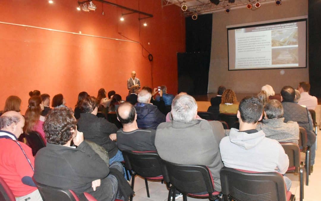 EN LA TERCERA CHARLA DE “ESCENARIOS FUTUROS” SE HABLÓ DE TRANSPORTE Y LOGÍSTICA Y DE ENERGÍAS RENOVABLES